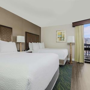 Queen Room Two Queen Beds City View High Floor or Non-Smoking